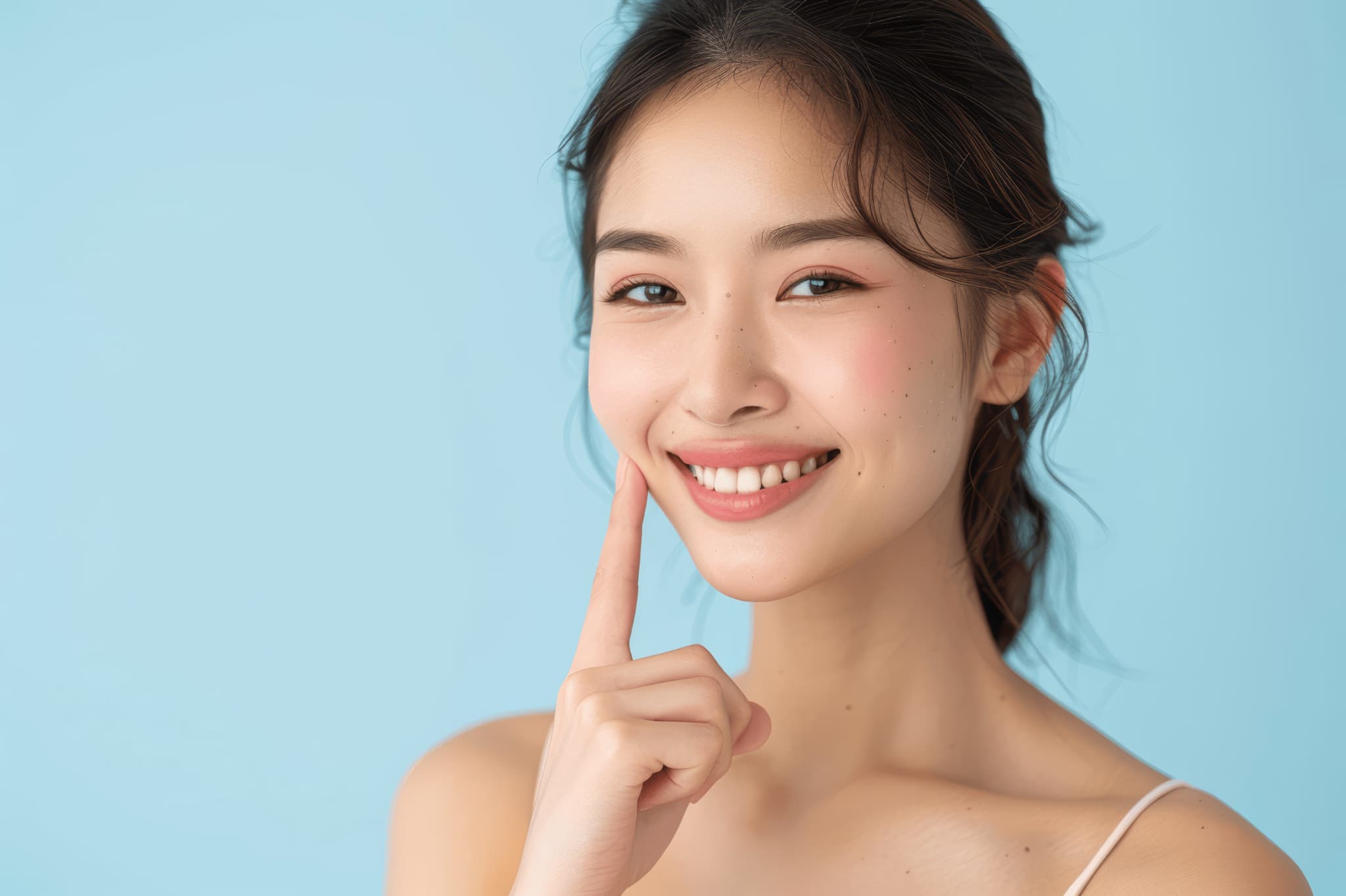セレック治療で歯を治療した笑顔の女性