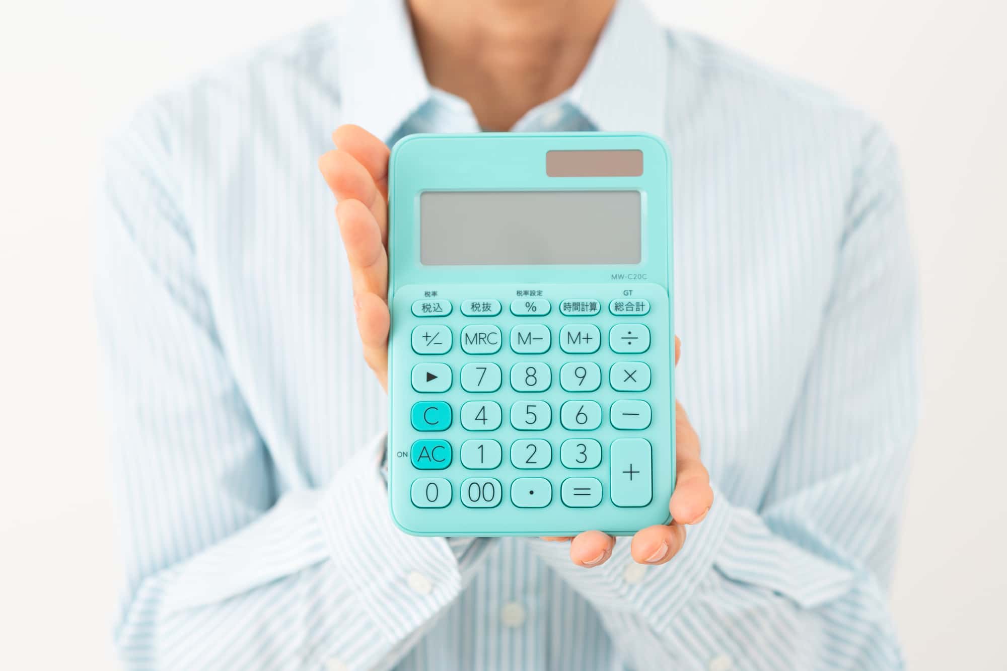 マウスピース矯正で受け口を治す場合にかかる費用のイメージ