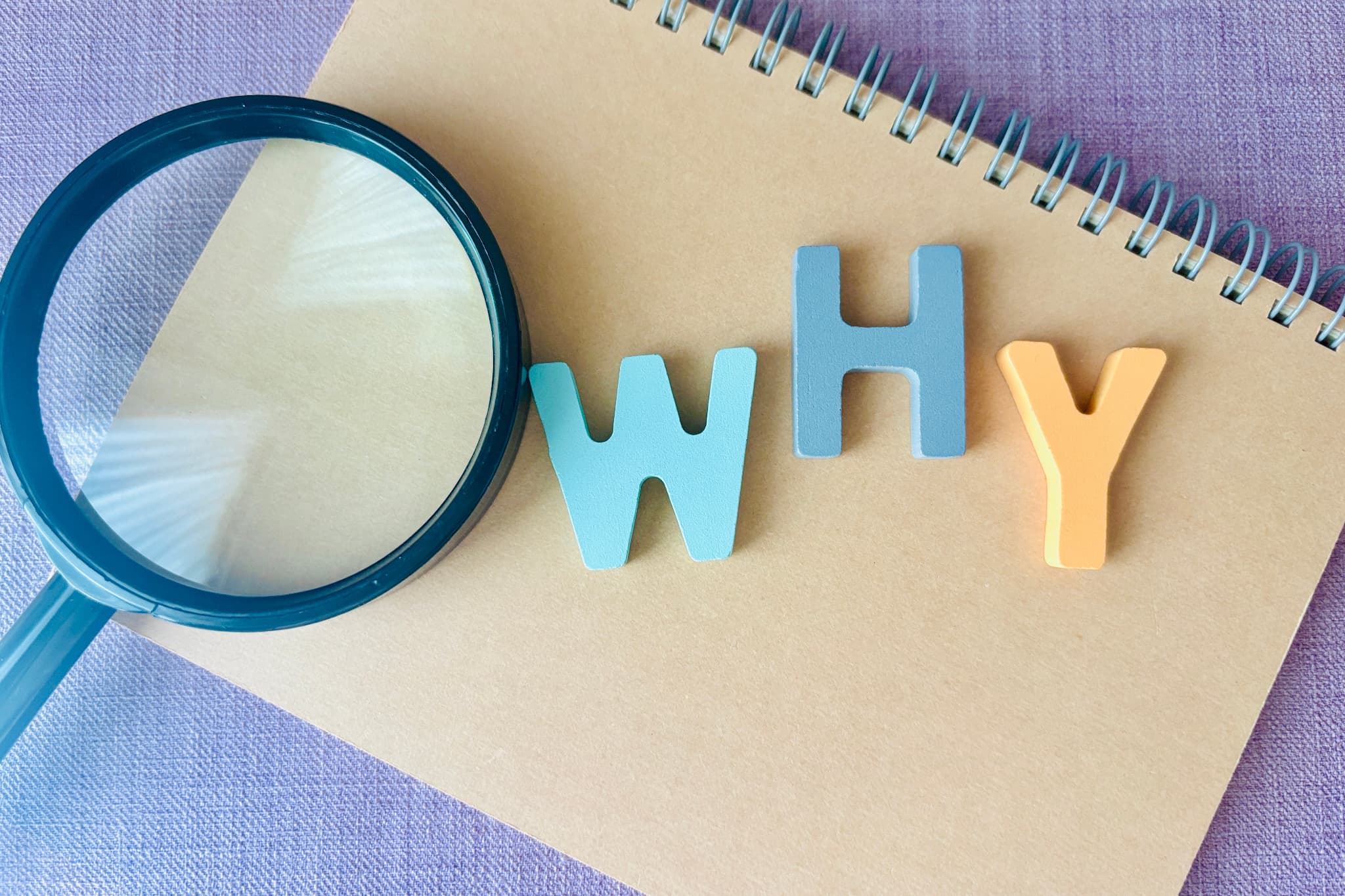 子どもがすきっ歯になる主な原因イメージ